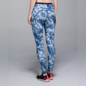 Lululemon Lululemon Speed Tight III *All Full-On Luxtreme Size 6